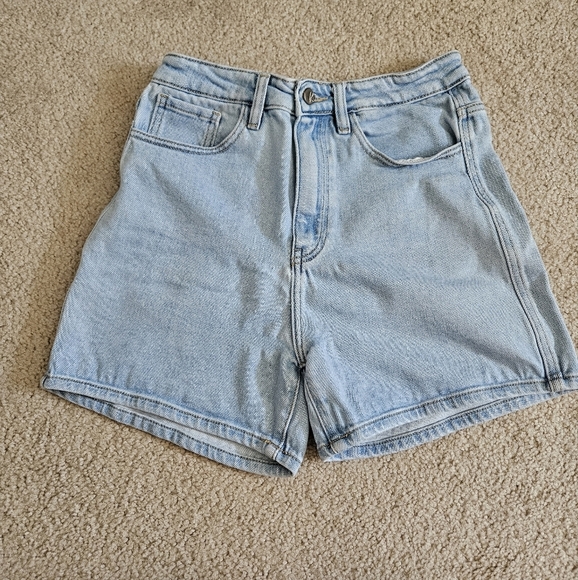 Kancan Signature Mom Short 27 - Picture 1 of 4